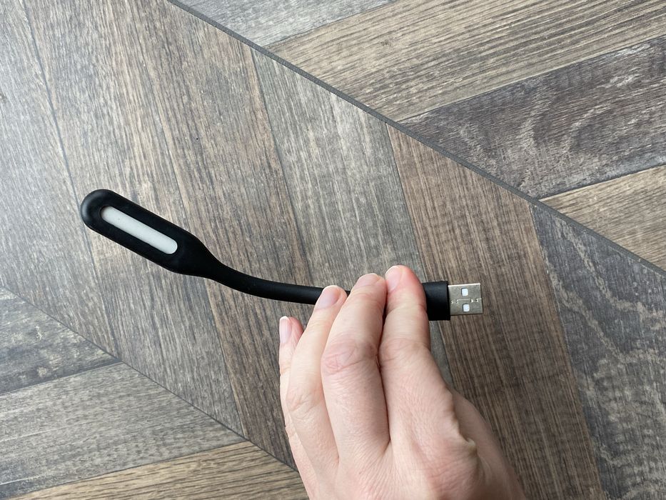 Mini lampka na USB