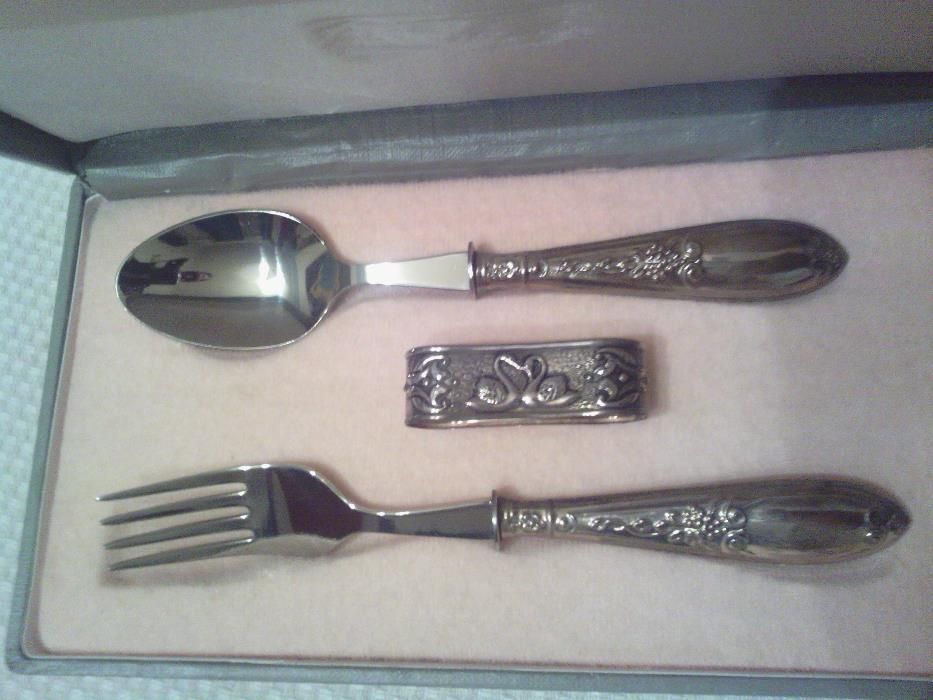 Conjunto em prata para batizado com; talher, Colher, Garfo e Cinta