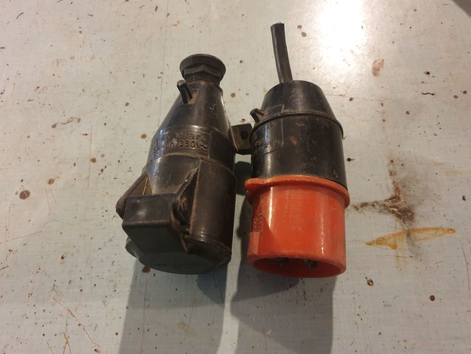 Wtyczka i gniazdo 4 bolców 16A 380V faro