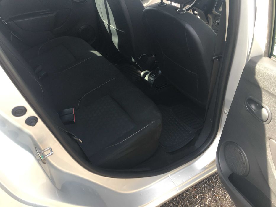 Dacia Logan MCV 1.0