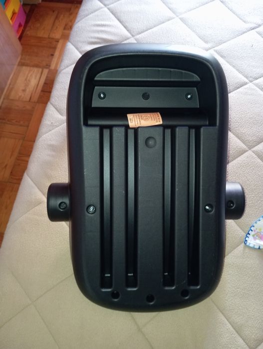 Cadeira auto Chicco Kaily com base