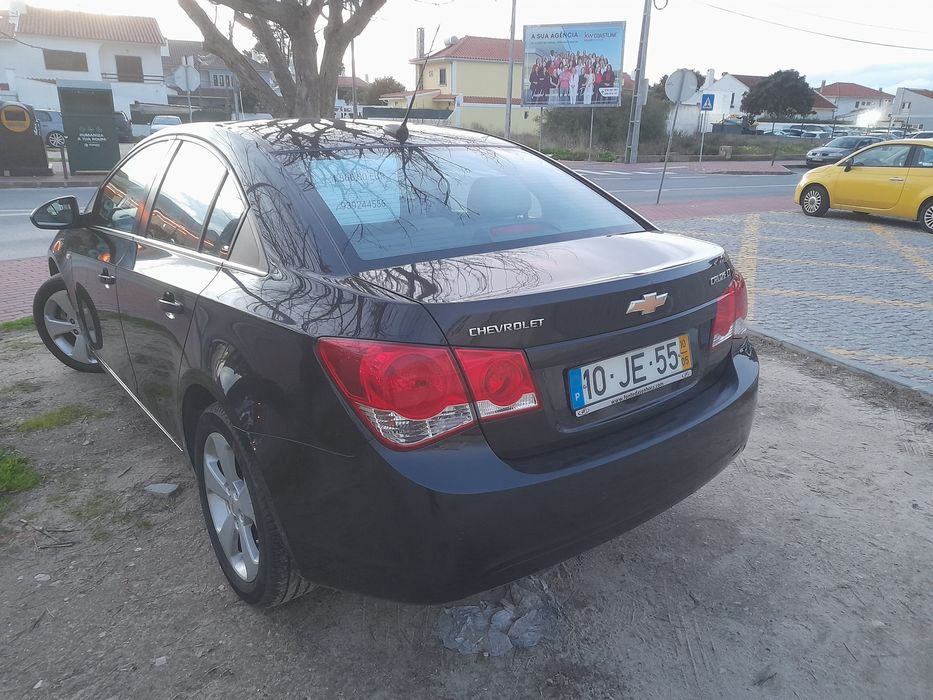 Chevrolet Cruze 2.0 2010