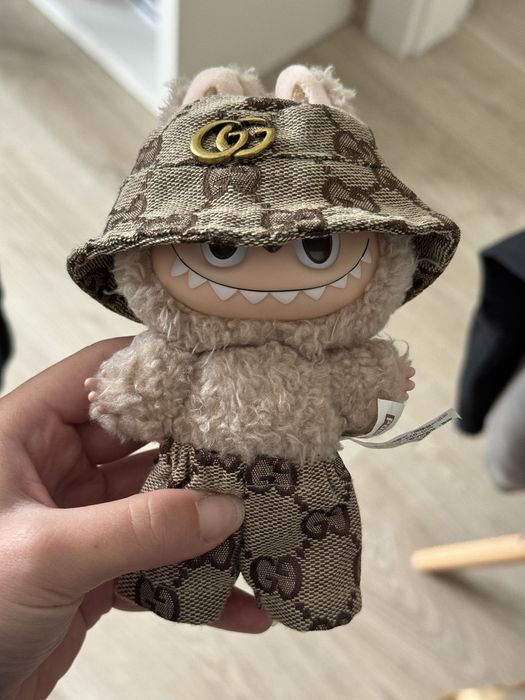 POP MART Exciting Macaron ブラウンマスコット 8月11日(日) POP MART THE MONSTERS Exciting Macaron