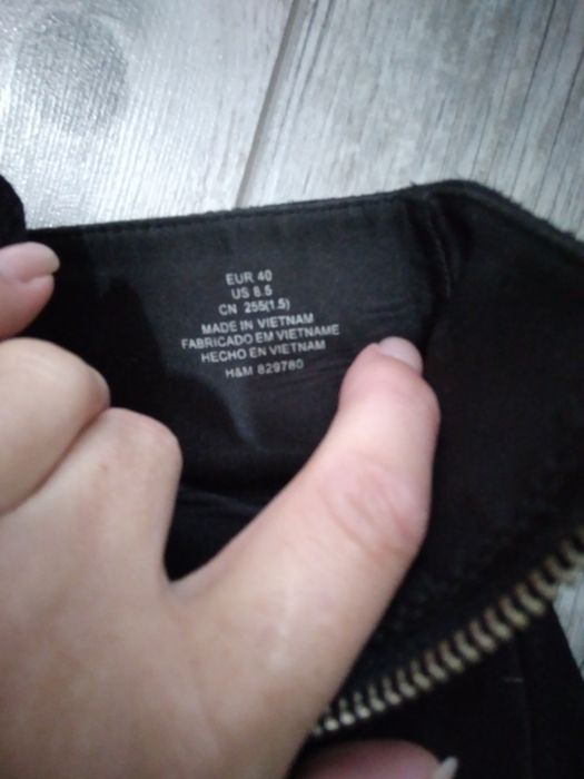 Жіночі ботильйони H&M