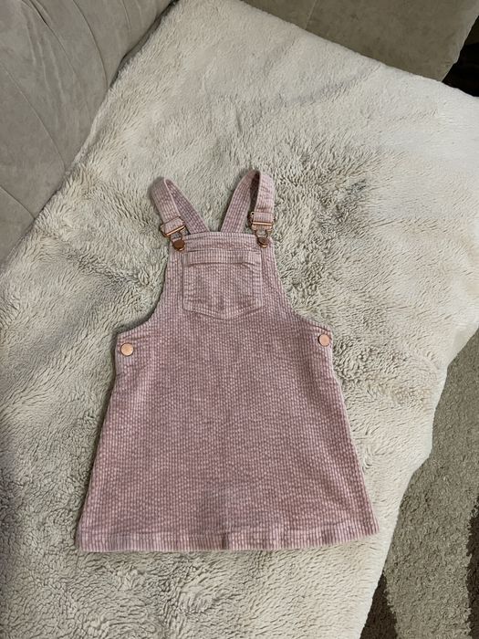 Продам сарафан для дівчинки