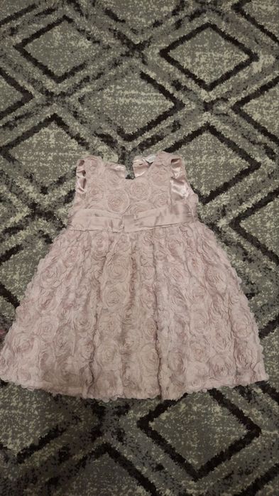 Сукня для дівчинки