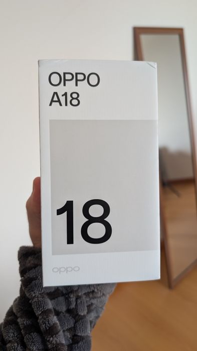 OPPO A18 (4+128) Caixa Selada