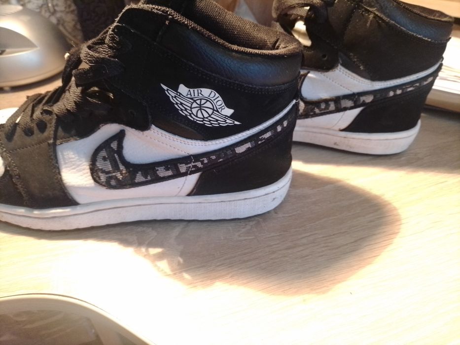 Красовки Nike air dior air Jordan