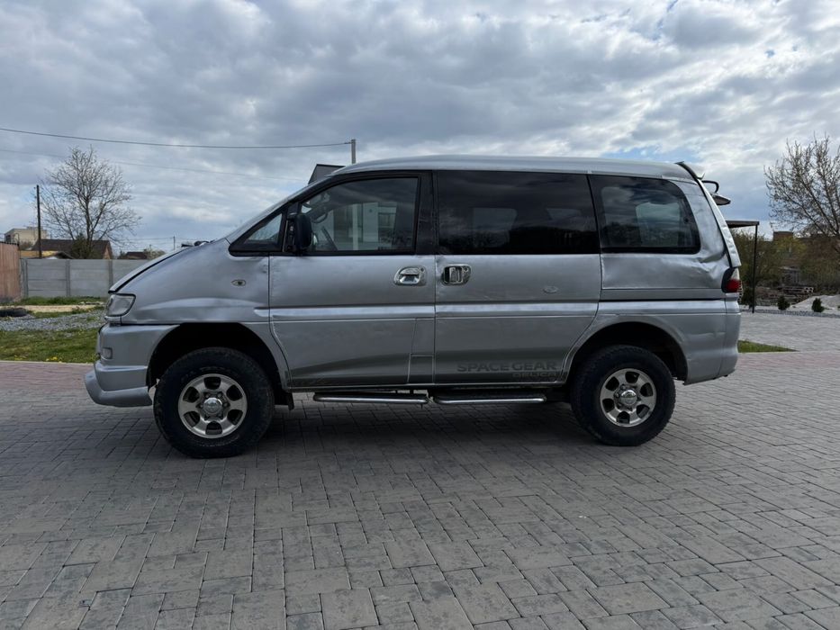Мітсубісі Деліка 4*4 Mitsubishi Delica 3.0 benz 2006 р
