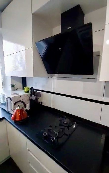 Оренда 3-х кімнатної квартири по вулиці Гірничних інженерів (Пушкіна)