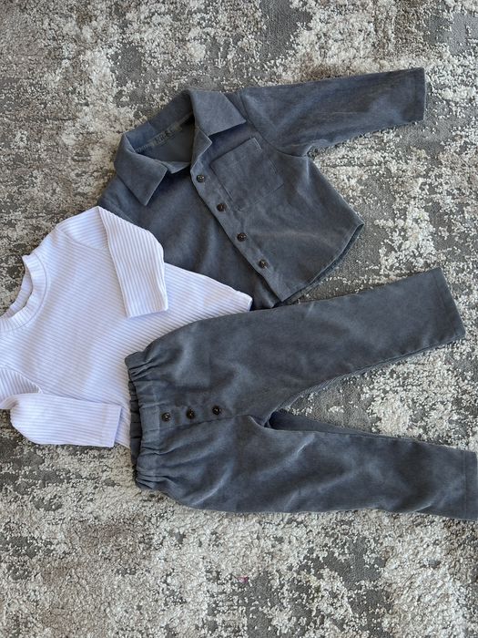 Дитячий костюм F&Free (Туреччина) у стані нової речі!