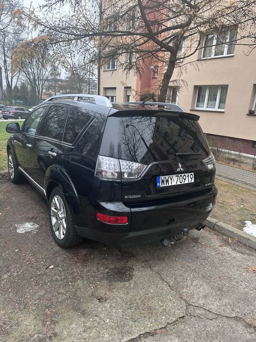 Mitsubishi Outlander xl