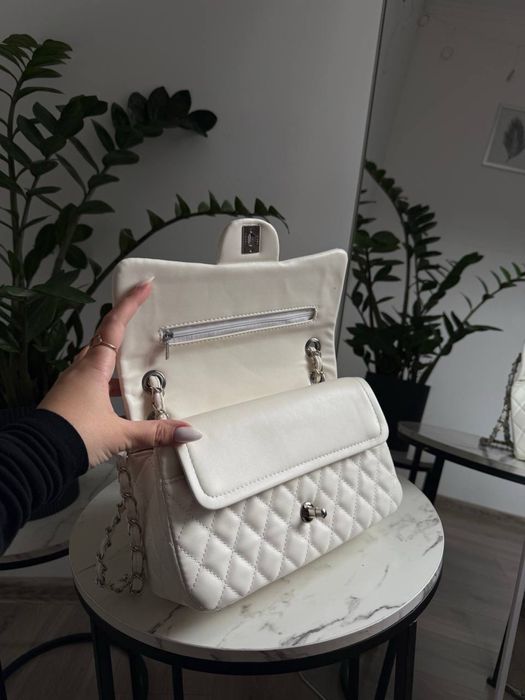 Популярна сумка в стилі шанель chanel стьобана трендова сумочка