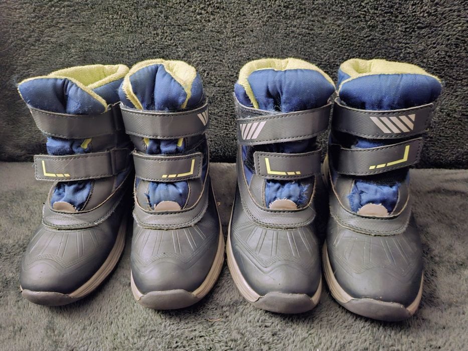 Buty zimowe śniegowce dla bliźniaków