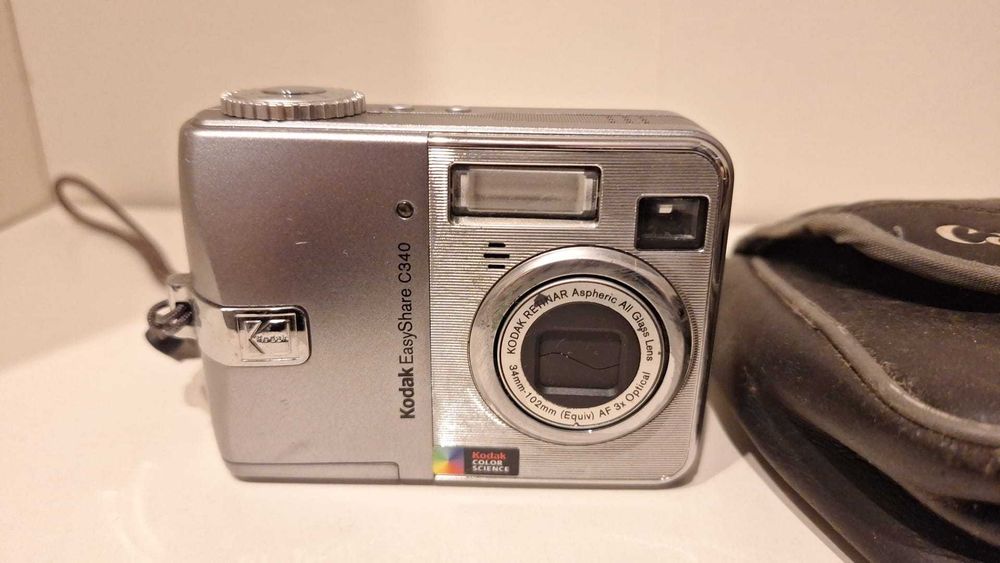 Câmara Digital Vintage Kodak EasyShare C340 (5.0 MP) + Bolsa Canon – Estilo Y2K