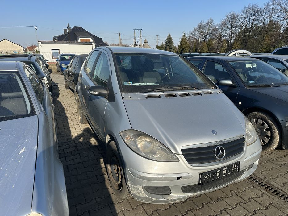 Mercedes A klasa w169 1.5 b 2008 w całości na części
