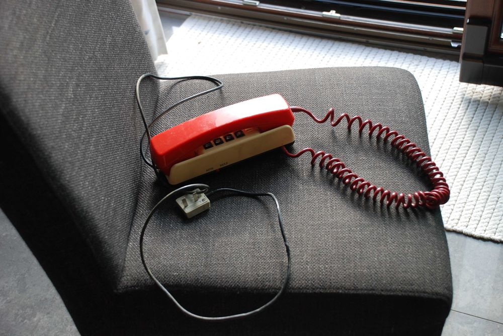 Aparat telefoniczny vintage PRL