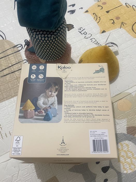 Сенсорні ігри  (тактильні кубики зі звуком)