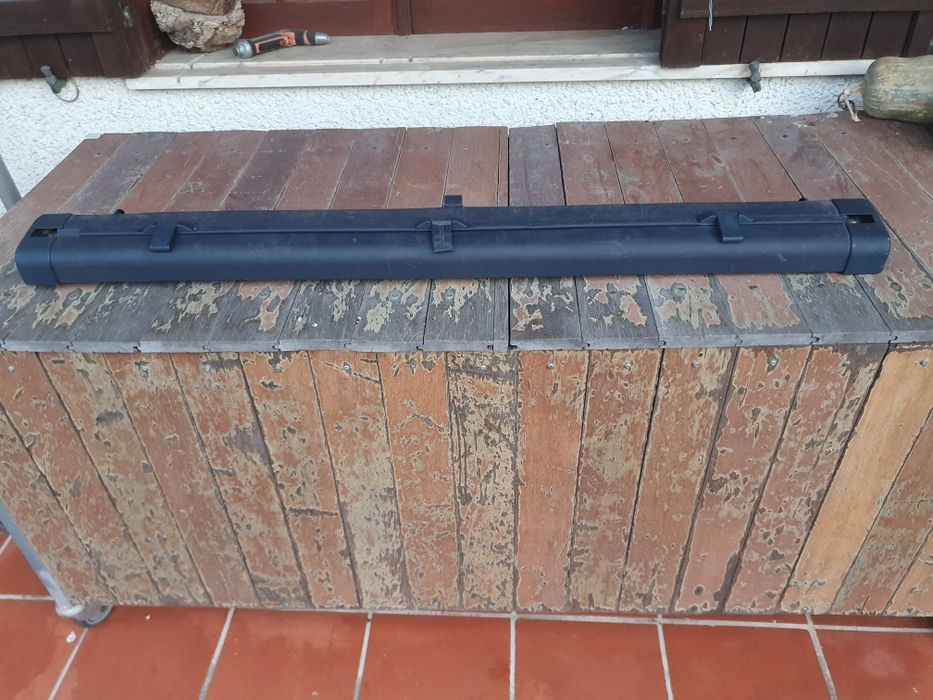 Chapeleira com rede mercedes carrinha