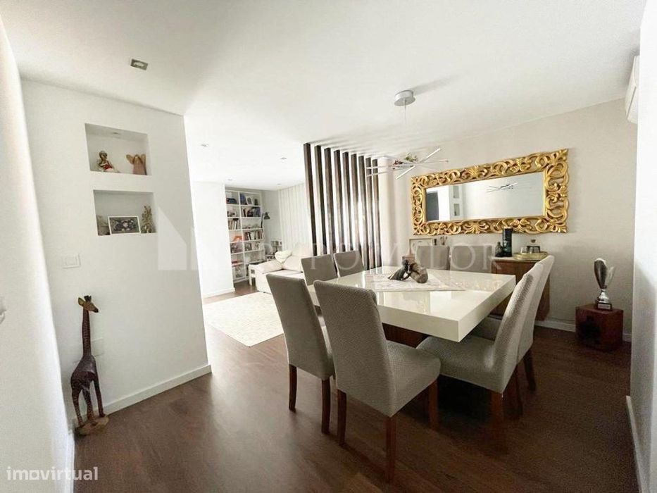 Apartamento T2 Remodelado | Cavaleira | Algueirão-Mem Martins
