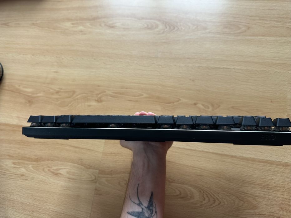 teclado logitech PRO X TKL LIGHTSPEED wireless GX Blue Clicky