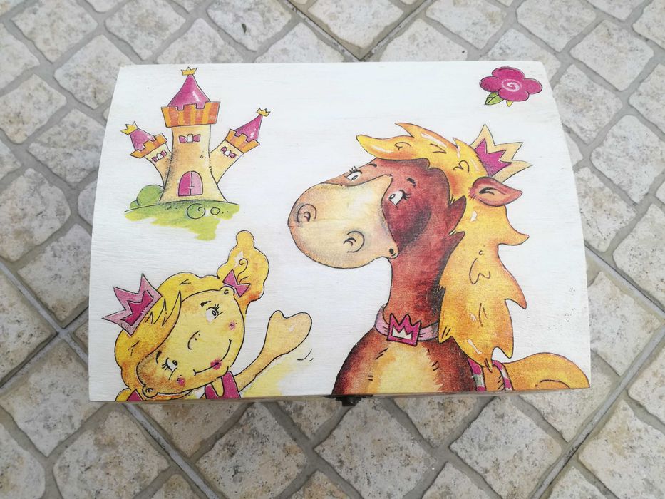 Guarda-Joias ou Caixas para criança, como NOVOS