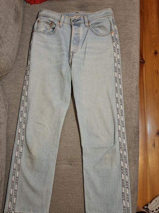 Spodnie damskie Levis