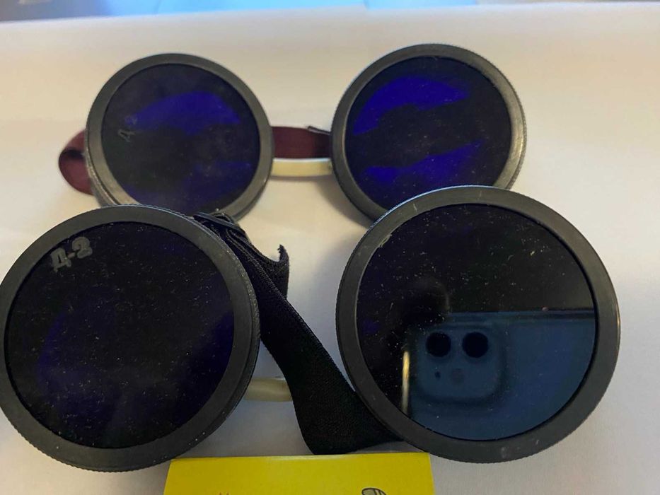 окуляри захисні від сліпучої яскравості , інфракрасного випромінювання