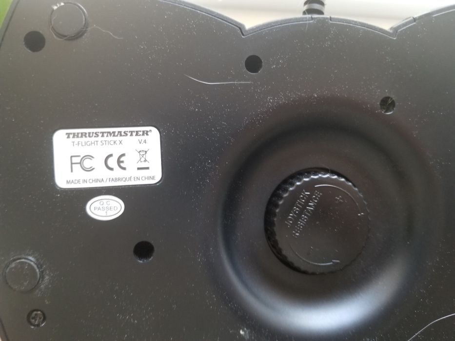 Джойстик thrustmaster t-flight stick x