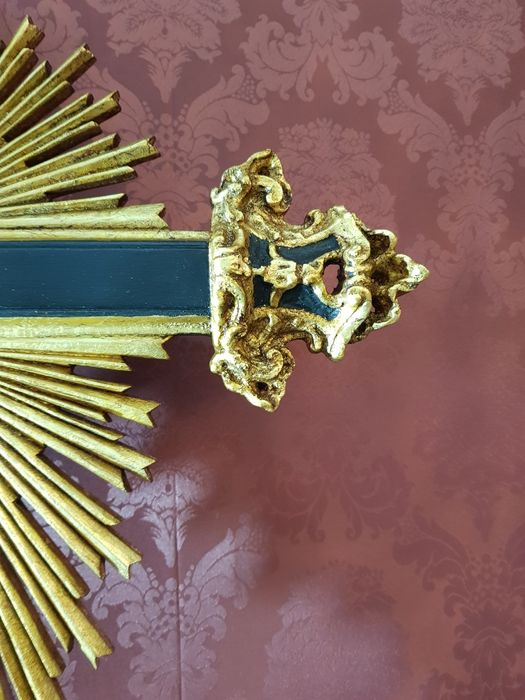 Grande cruz, crucifixo para cristo