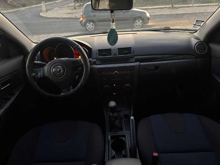 Mazda 3 ano 2004