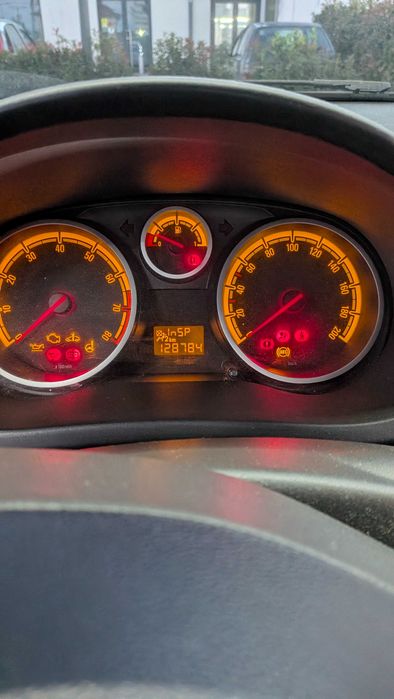 Opel corsa D 1.2 enjoy