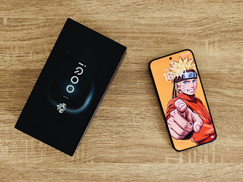 Vivo IQoo 15 Ultra - 16/512Gb - Preto