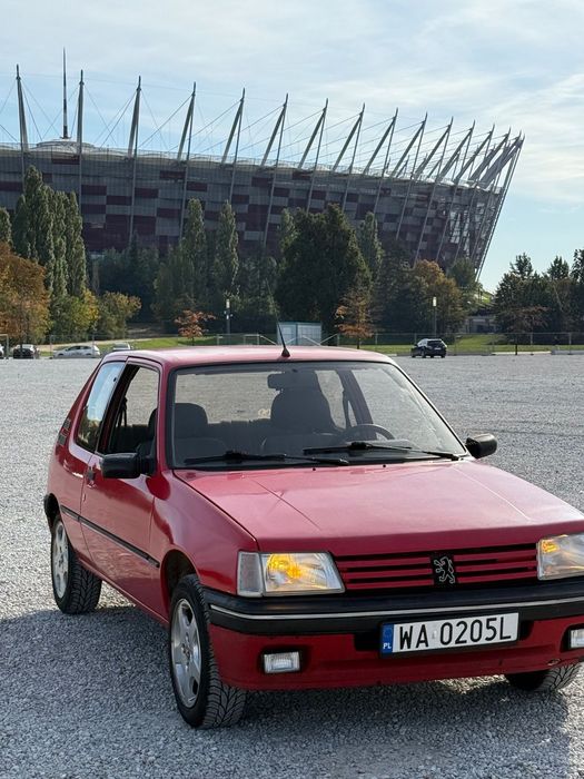 Peugeot 205