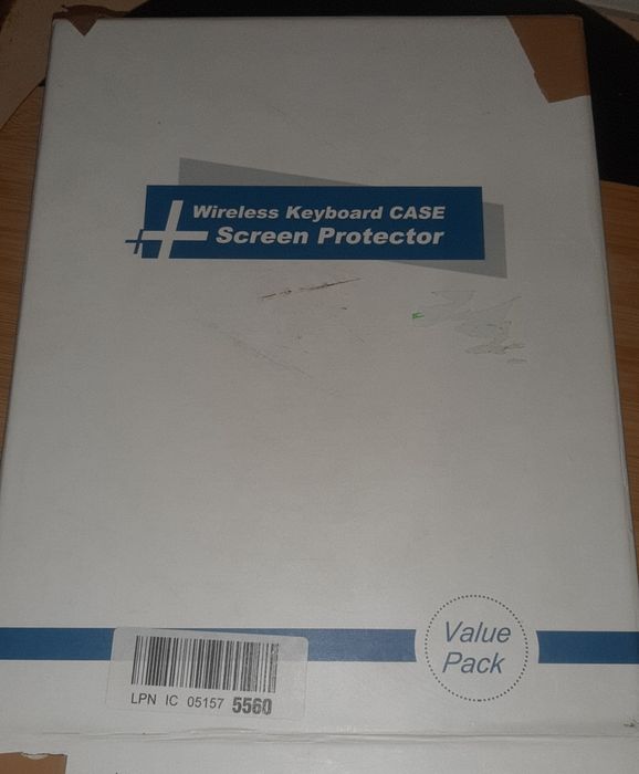 Чехол с клавиатурой на планшет айпад 10.2.