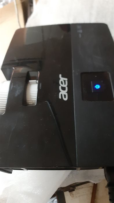Projetor Acer a funcionar bem