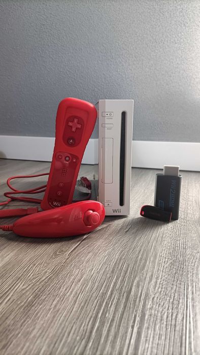 Nintendo Wii desbloqueada(ou troco)