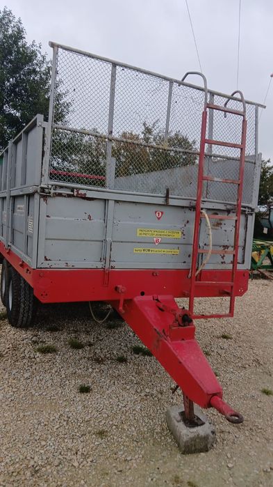 Rozrzutnik Obornika Tandem 8 ton Warfama  Przyczepa  Wywrotka D-47