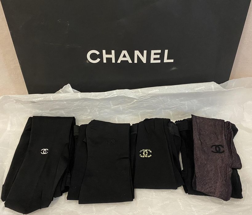 Chanel колготки.