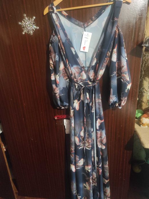 Одяг жіночий та краса