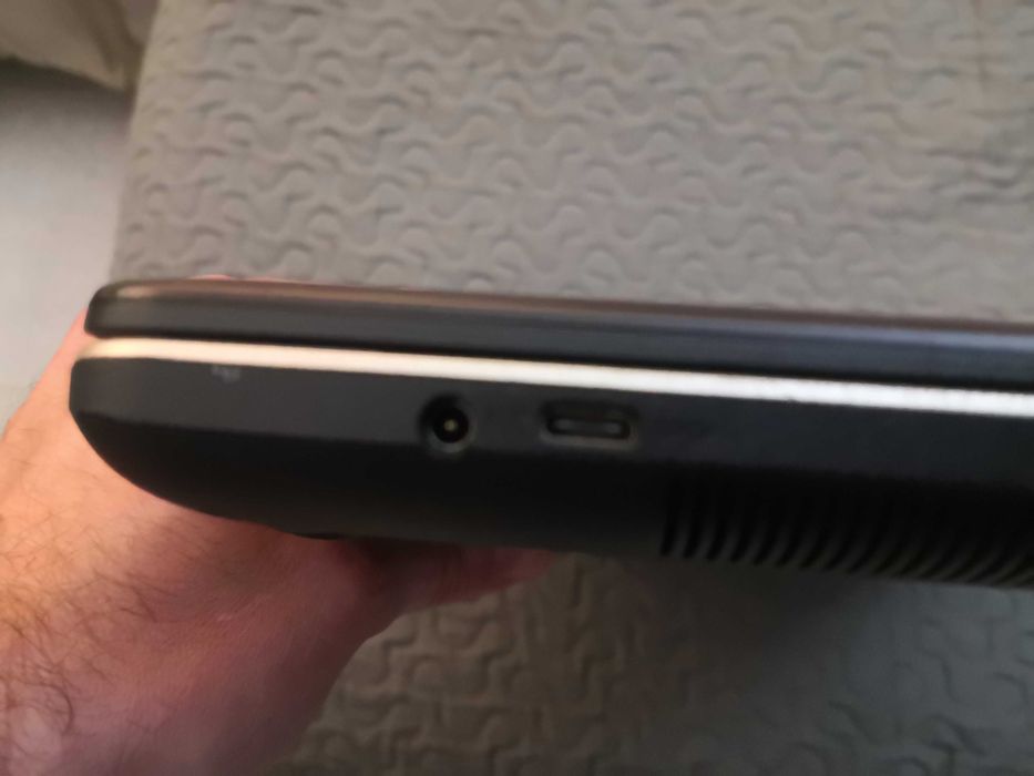 Portátil Asus A541U