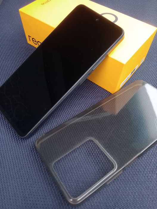 Продам телефон Realme c55 8+8 256