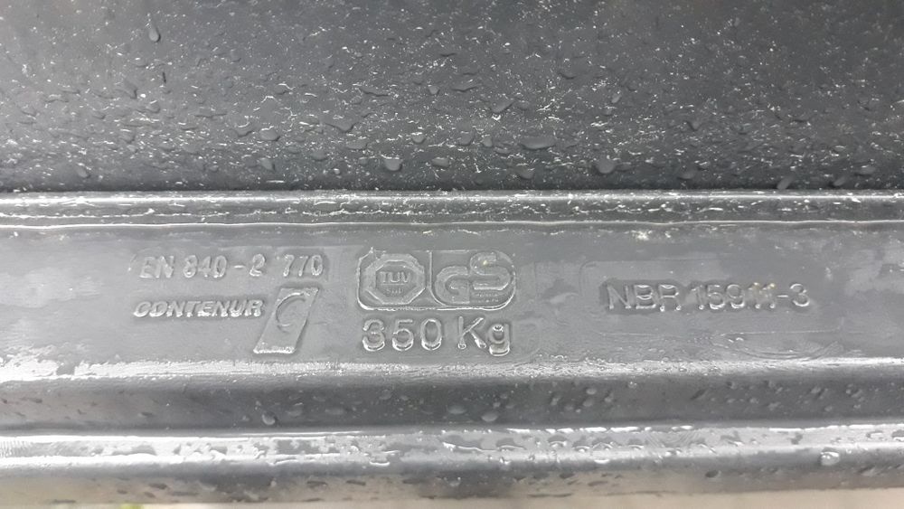 Pojemnik na pasze skrzynia na zboże kontener na  śmieci