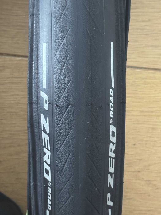 2x opona Pirelli P Zero Road 700x28C / 28 mm -  jak nowe