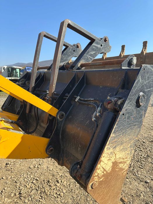 Екскаватор навантажувач JCB 3CX 2022
