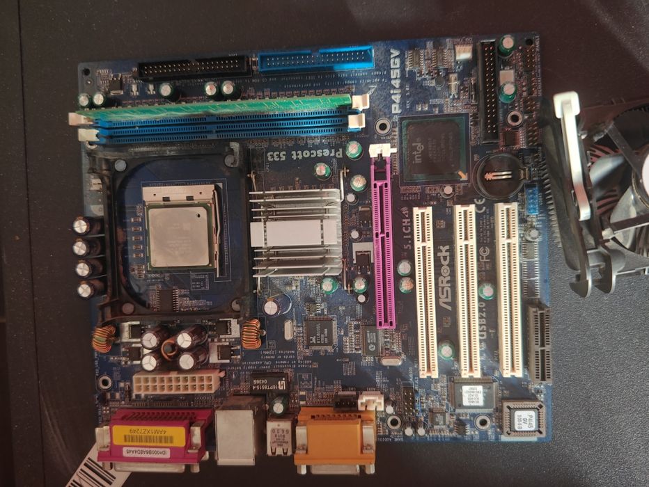 Płyta główna Asrock P4I45GV z Intel Celeron D SL7KX