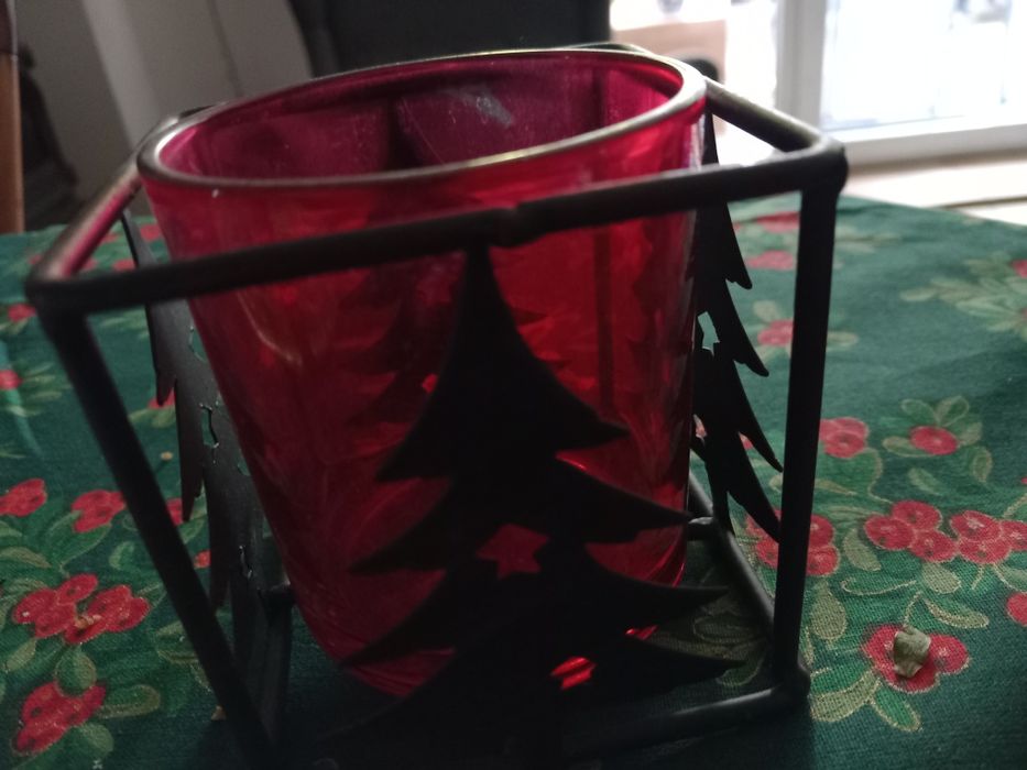 Świecznik z mosiądzu.