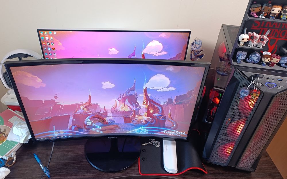Монітор Samsung 27". Вигнутий монітор