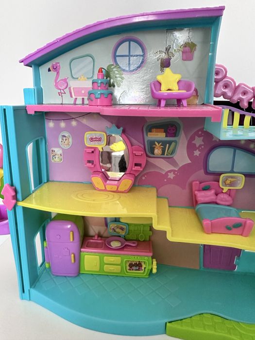 Magic Box Mojipops Moji house party