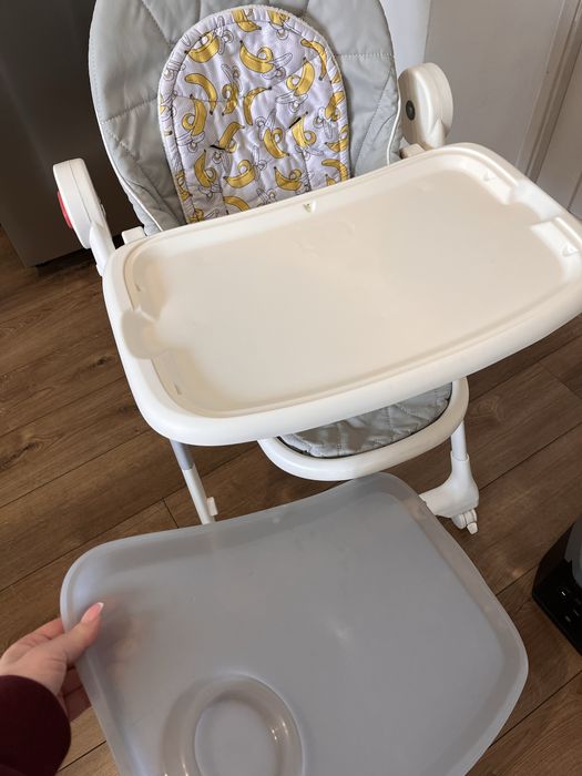 Стільчик для годування